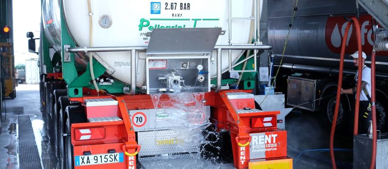 Lavaggio Interno Cisterne - Pellegrini Trasporti - DSCF2329_web